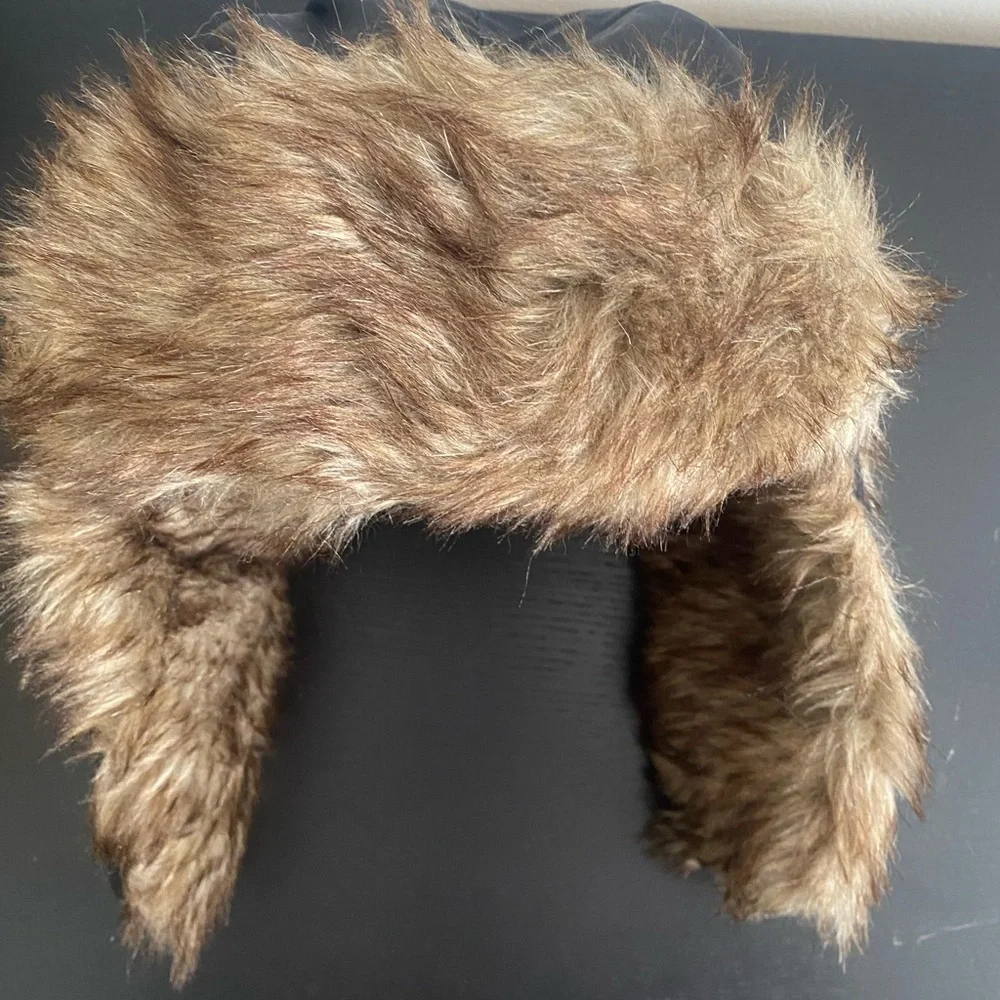 Russian hat - Picture 1 of 3